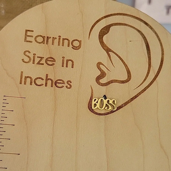 🔥LAST PAIRS🔥 Boss Babe Stud Earrings, choice of color - Picture 3 of 6